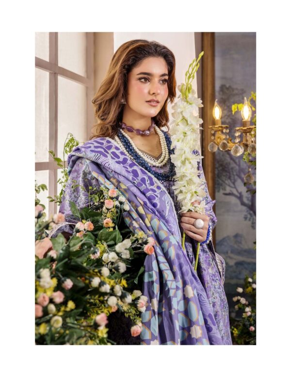 Unstitched 3-Piece Printed Viscose Suit - Image 2