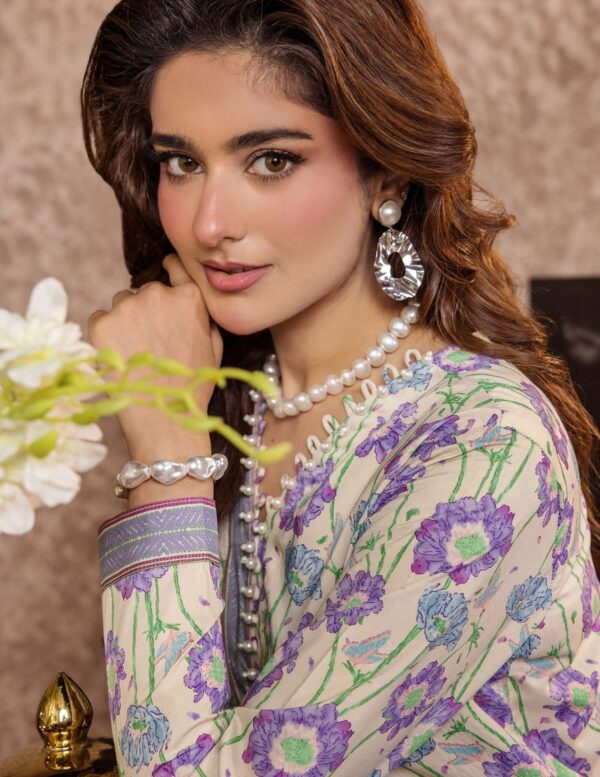 Unstitched 3-Piece Printed Viscose Suit - Image 2