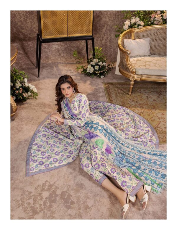 Unstitched 3-Piece Printed Viscose Suit - Image 4