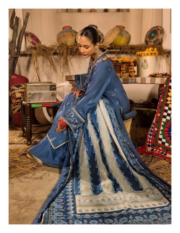 3-Piece Embriodered Viscose Suit - Image 6