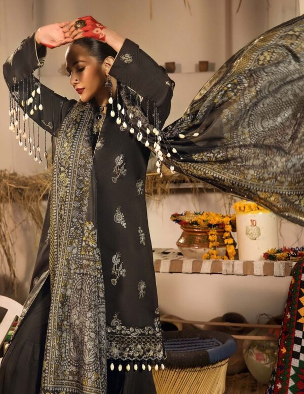 3-Piece Embriodered Viscose Suit - Image 3